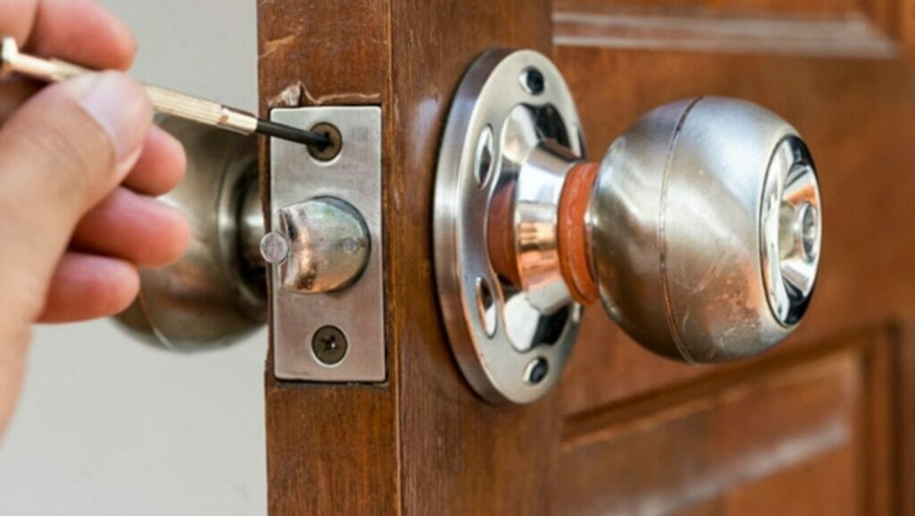 How to Find a Mobile Locksmith