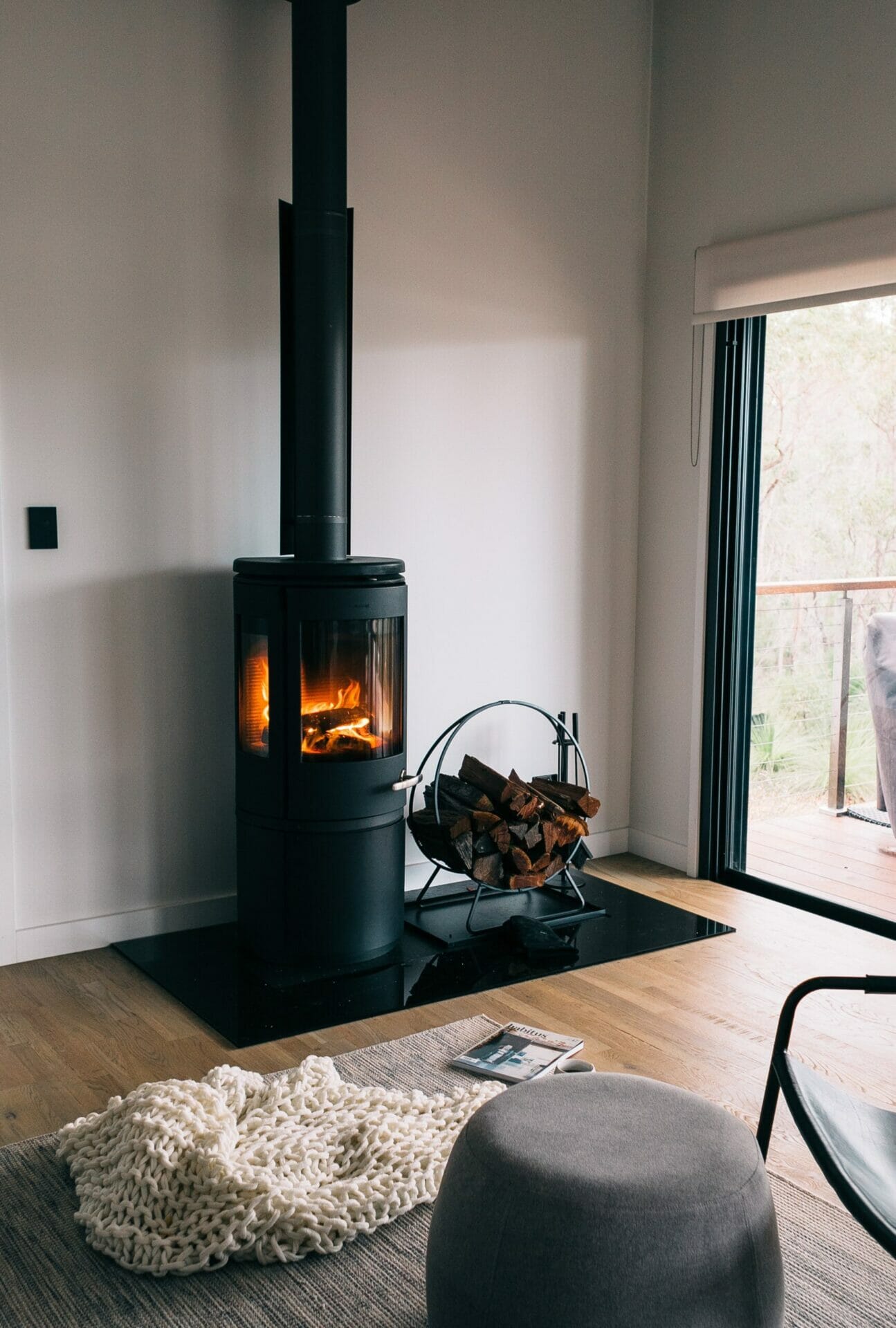Seven Perks of Having a Fireplace in Your Home