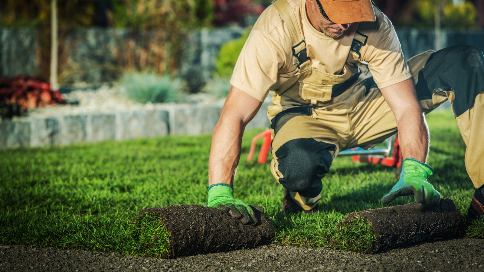 7 Simple DIYs for Beautiful Landscaping