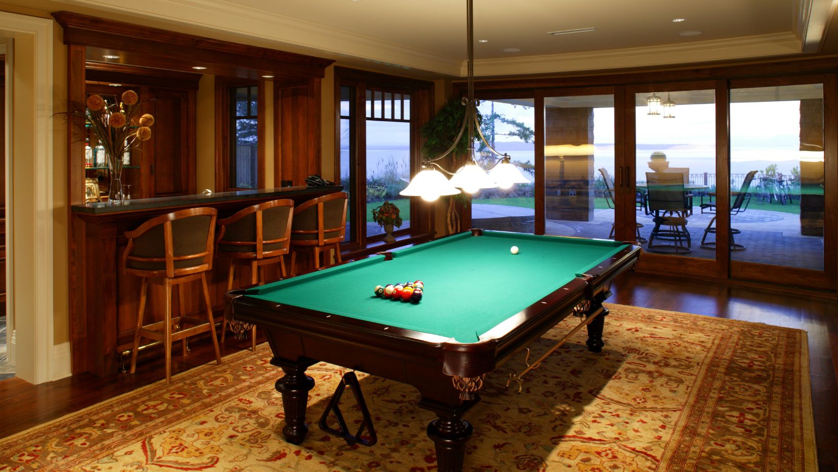 How to transform your basement into a high end game room