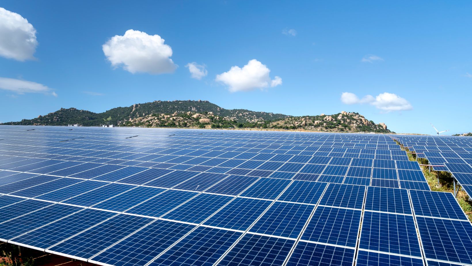 Setpile a practical way to find solar panel installation experts
