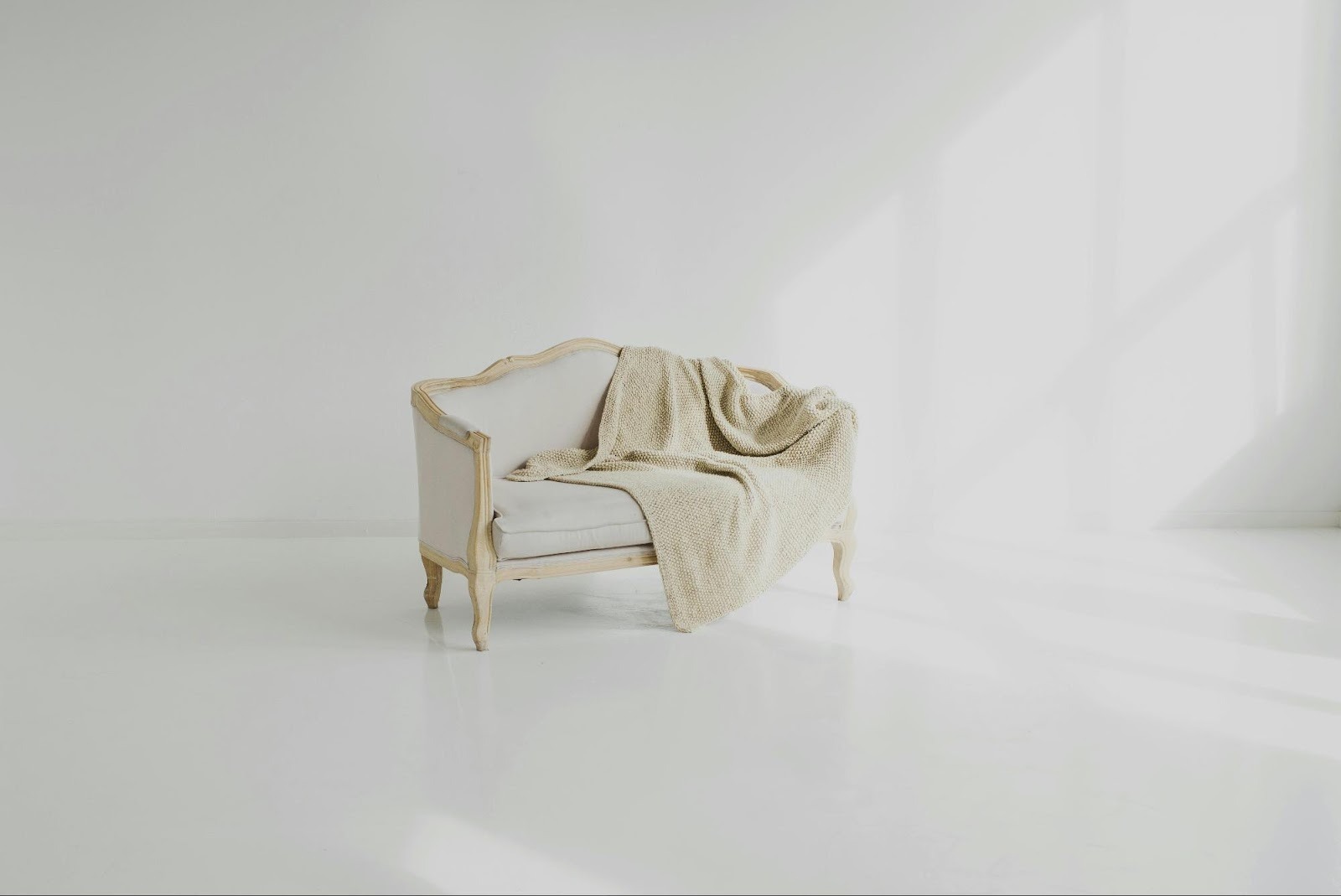 Minimalist lifestyles in our busy society